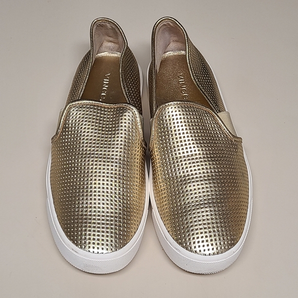Vince Blair Perforated leather slip on sneakers size 7 - Picture 2 of 8